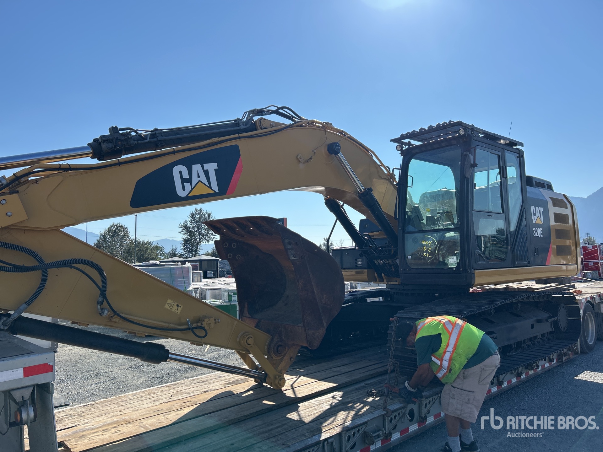2014 Cat 320E Tracked Excavator