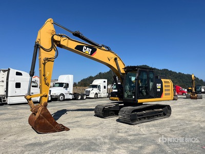 2014 Cat 320E حفارة بجنزير