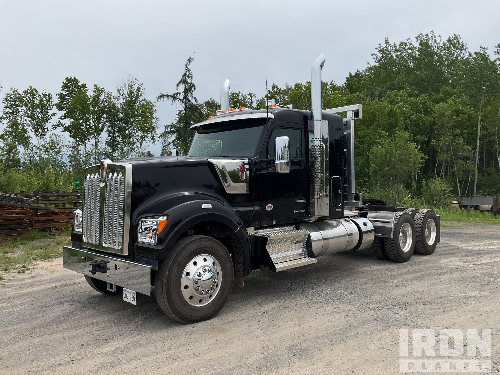 2025 Kenworth W990 6x4 3- Achs Sattelzugmaschine mit Schlafkabine