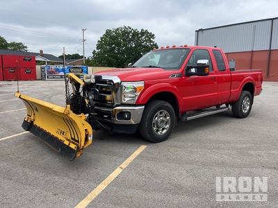 2016 Ford F-350 Lariat 4x4 Extended Cab Pickup