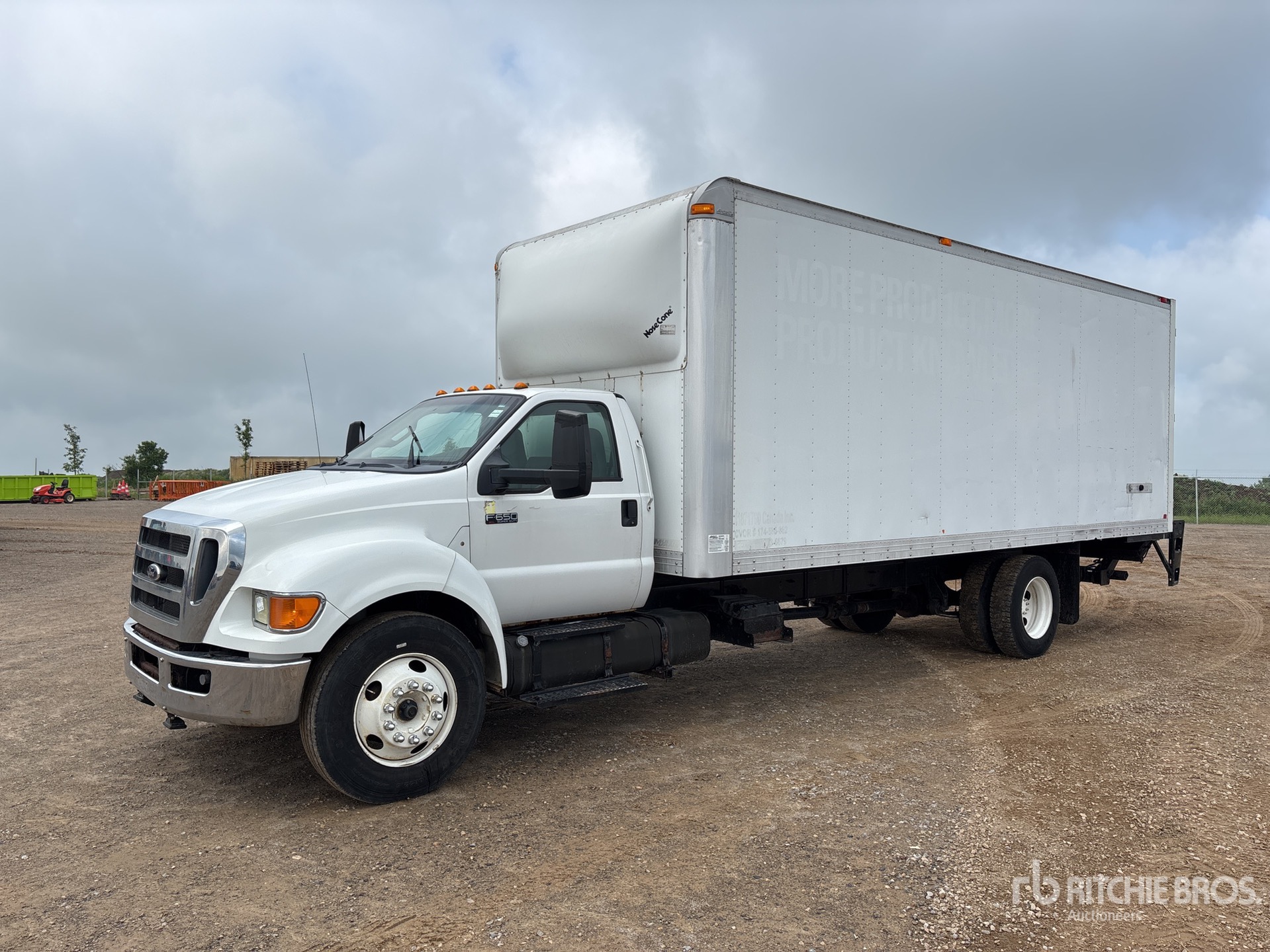 2015 Ford F-650 XL 4x2 Van Truck