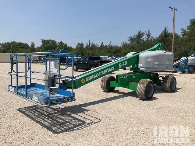 ELEVADOR TELESCóPICO  2016 GENIE 4WD S40