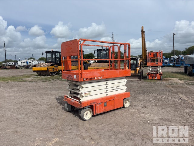 ELEVADOR TIJERA 2017 SNORKEL S4732E