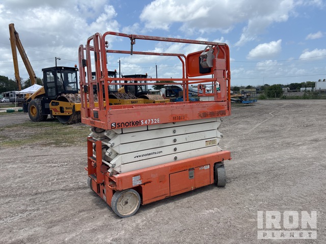ELEVADOR TIJERA 2017 SNORKEL S4732E