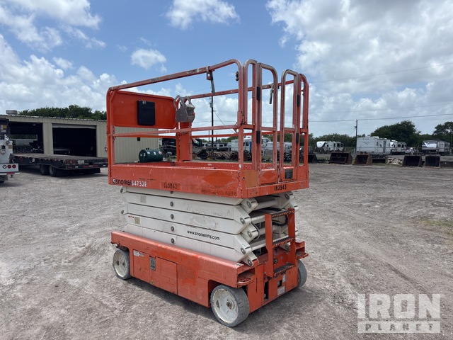 ELEVADOR TIJERA 2017 SNORKEL S4732E