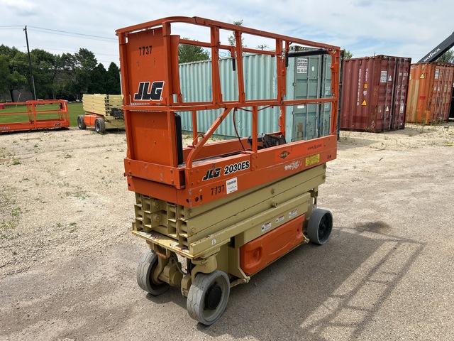 2005 JLG 2030ES