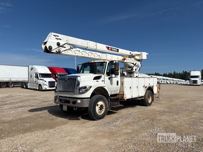 2012 Terex Hi-Ranger HRX-55 55 ft on 2013 International 7400 4x2 Bucket Truck