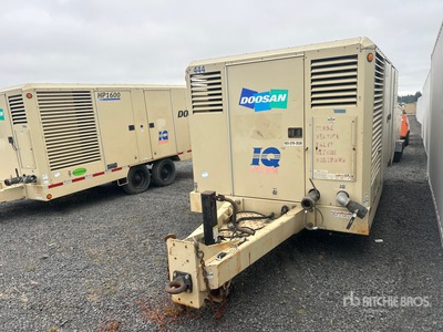 2012 Doosan Infracore HP1600WCUFX13 1600 cfm Mobile Air Compressor