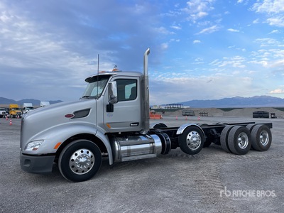 2016 Peterbilt 579 8x4 Cab and Chassis