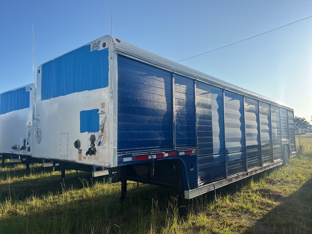 2010 Mickey 18 Bay S/A Beverage Trailer