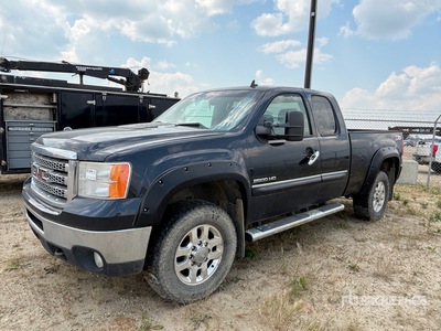 2013 GMC Sierra 2500 SLE 4x4 Extended Cab Pickup