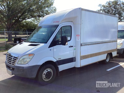 2011 Freightliner Sprinter 3500 4x2 Van Truck