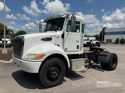 2016 Peterbilt 337 4x2 S/A Day Cab Truck Tractor