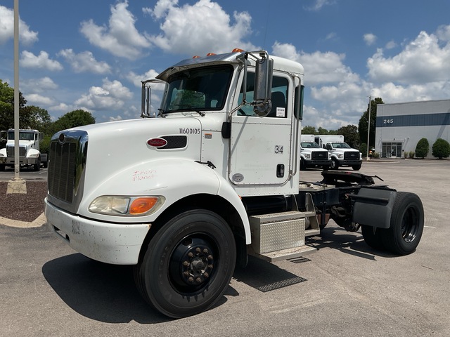 2016 Peterbilt 337 4x2 S/A Day Cab Truck Tractor