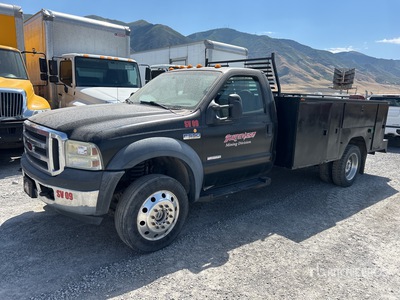 2007 Ford F-550 4x4 Camión Utilitario