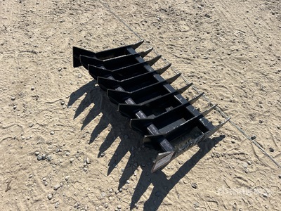 2025 Kit Containers M-SS-DB 32 in Mini Skid Steer Root Rake (Unused)