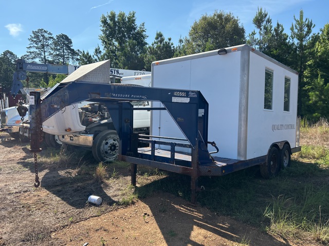 2010 Parker T/A Dog House Trailer 2010 Parker T/A Dog House Trailer