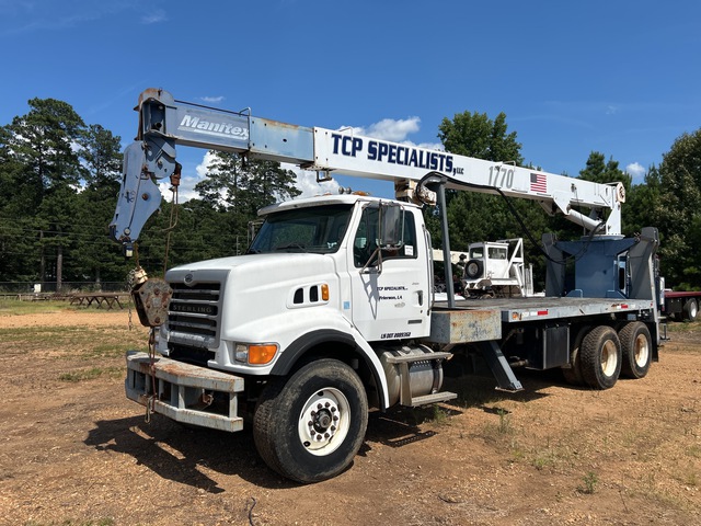 Manitex 1770 34000 lb Straight Boom on 2006 Sterling 6x4 Boom Truck
