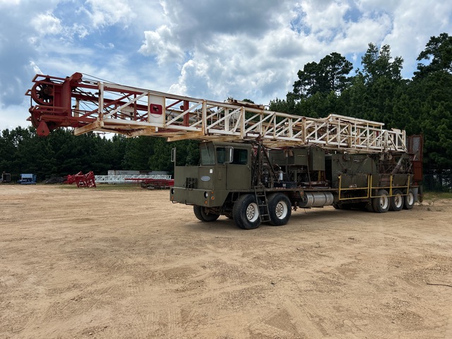 Cardwell KB 200C Tri/A Twin Steer Work Over Rig Cardwell KB 200C Tri/A Twin Steer Work Over Rig