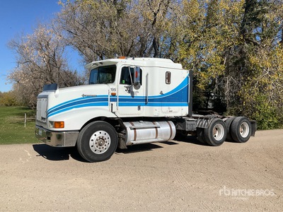 1995 International 6x4 T/A Sleeper Truck Tractor