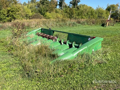John Deere 8 Row 20 ft Corn Combine Header (Inoperable)