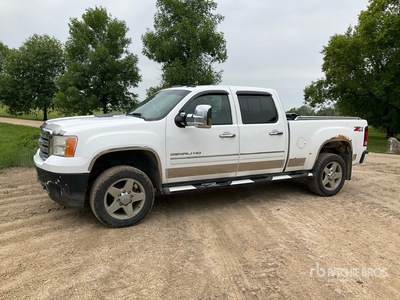 2011 GMC 2500 Z71 4x4 Crew Cab Duramax Pickup