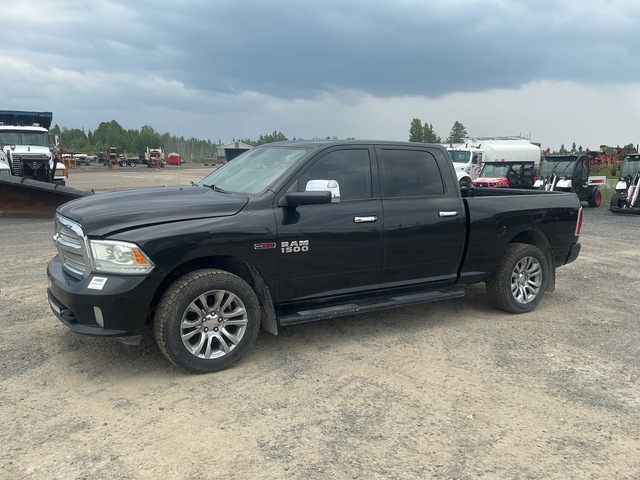 2015 Ram 1500 Limited 4x4 Crew Cab Pickup