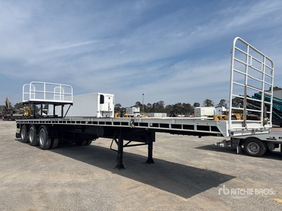Custom Built 13.1 m Tri/A Flatbed Trailer