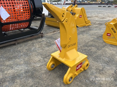 2025 Hongwing Hardox Excavator Ripper - Fits Cat 329D (Unused)