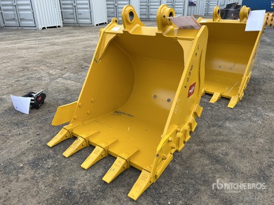 2025 Hongwing 1100 mm Digging Excavator Bucket - Fits LG215 (Unused)