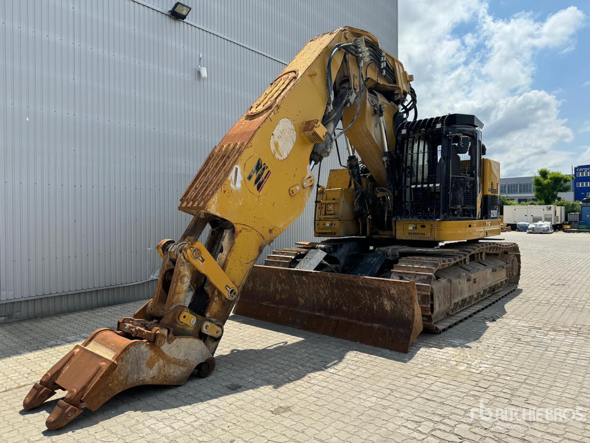 2013 Cat 328 DLCR Demolition Excavator