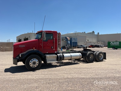 2014 Kenworth T800 6x4 Day Cab Truck Tractor