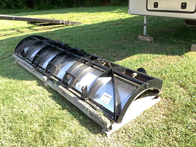 SnowDogg CM100II 10 ft Snow Plow (Unused) SnowDogg CM100II 10 ft Snow Plow (Unused)