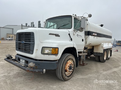 1995 Ford LTA9000 6x4 Water Truck