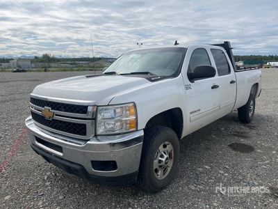 2012 Chevrolet Silverado 2500 HD 4x4 Crew Cab Pickup