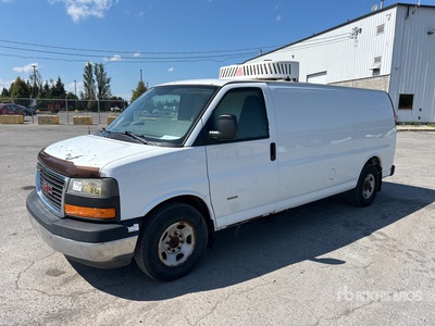 2013 GMC Savana 3500 4x2 Ciężarówka chłodnia