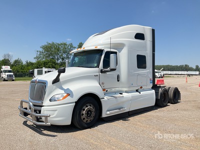 2023 International LT625 6x4 T/A Sleeper Truck Tractor