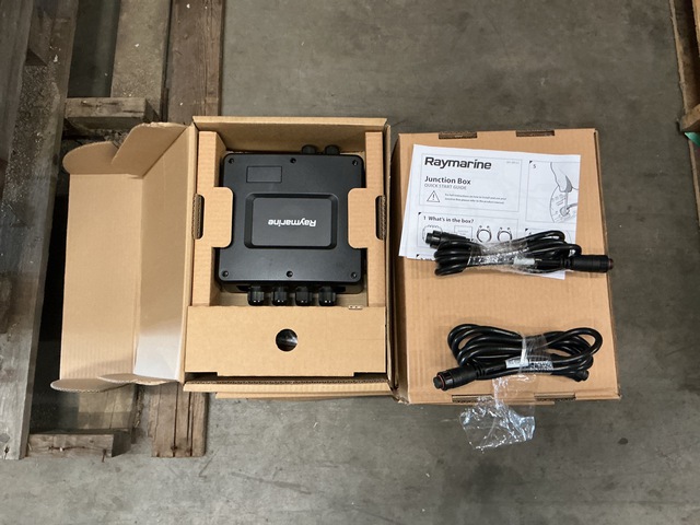 (6) Raymarine Junction Boxes (6) Raymarine Junction Boxes