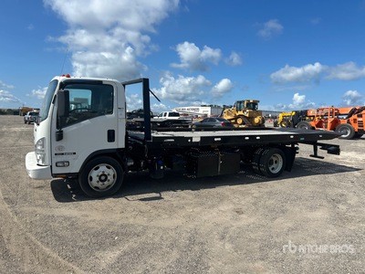 2020 Isuzu NRR 4x2 Rollback Truck