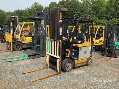 2020 Yale ERC050VG 4400 lb Carrelli Elevatori Elettrici