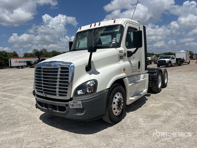 2018 Freightliner Cascadia 125 6x4 Ciągnik siodłowy T/A z kabiną dzienną