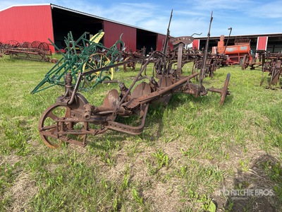 3 Bottom Disc Plow