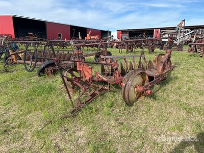 Massey Harris 4 ft Discos
