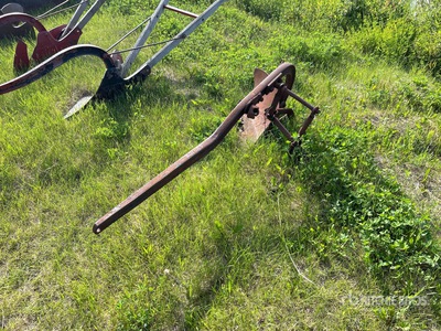 Massey Harris 1 Bottom Arado rompedor