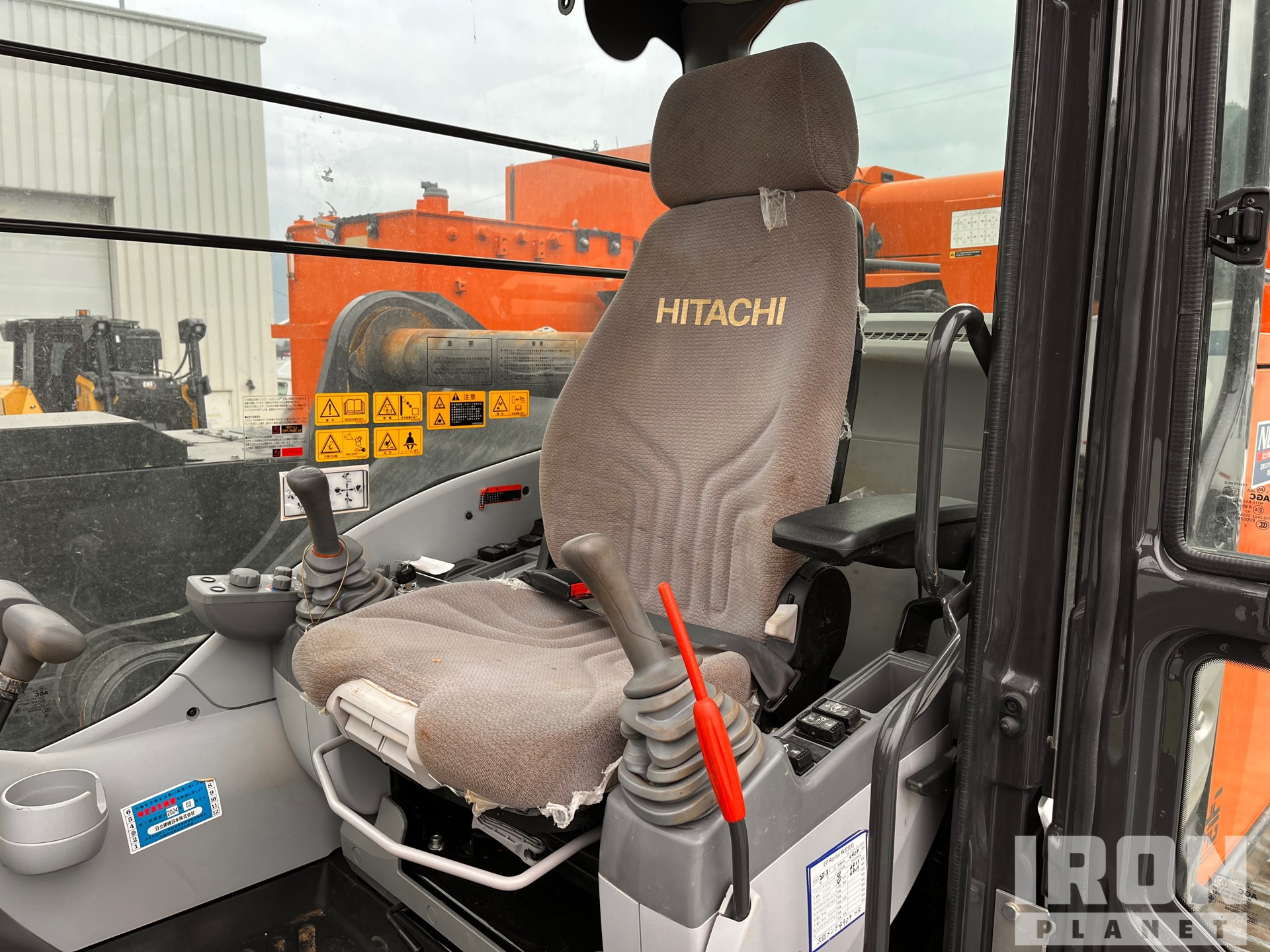 2022 Hitachi ZX890LCH-6 Tracked Excavator in Chilliwack, British