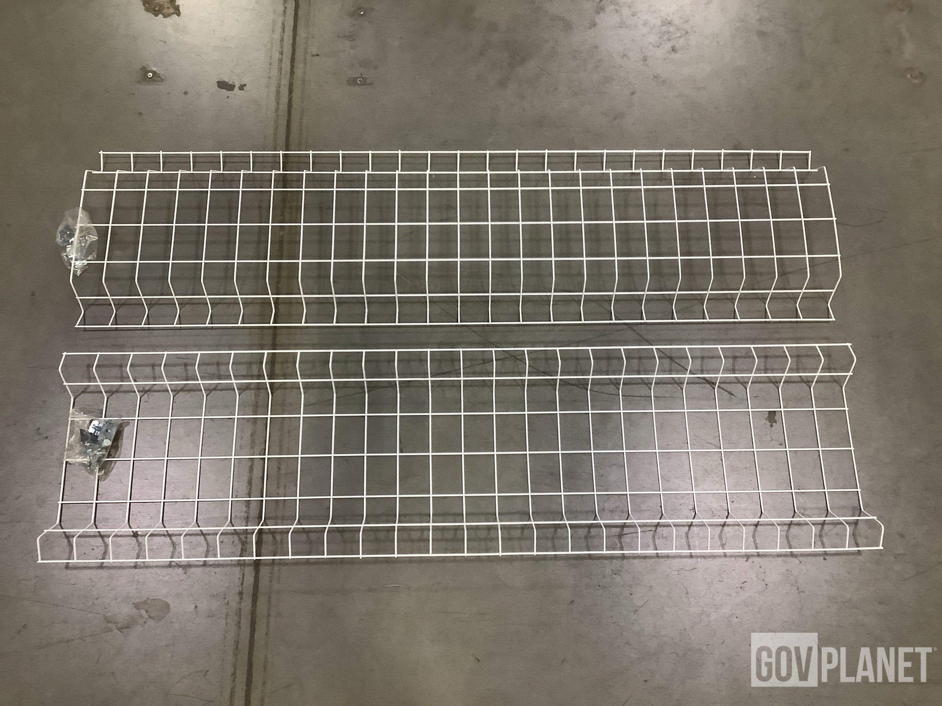 屯田兵 専用 Surplus (21) Lithonia Lighting B1 428068 Wire Guards in