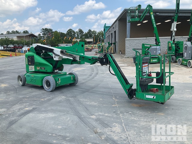 ELEVADOR ARTICULADO 2013 JLG E400AJP