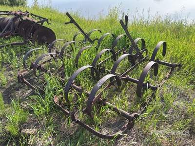 5 ft Tooth Cultivator
