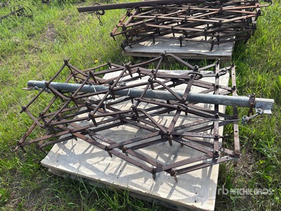 Quantity of 3 Diamond Horrows