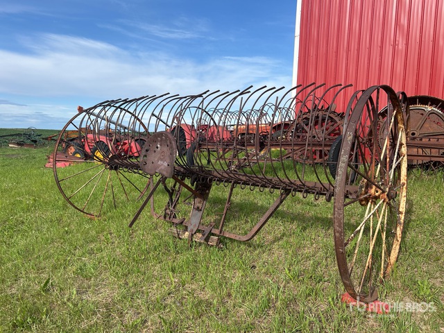 Antique 10 ft Hay Rake Antiguedades | Ritchie Bros. Auctioneers